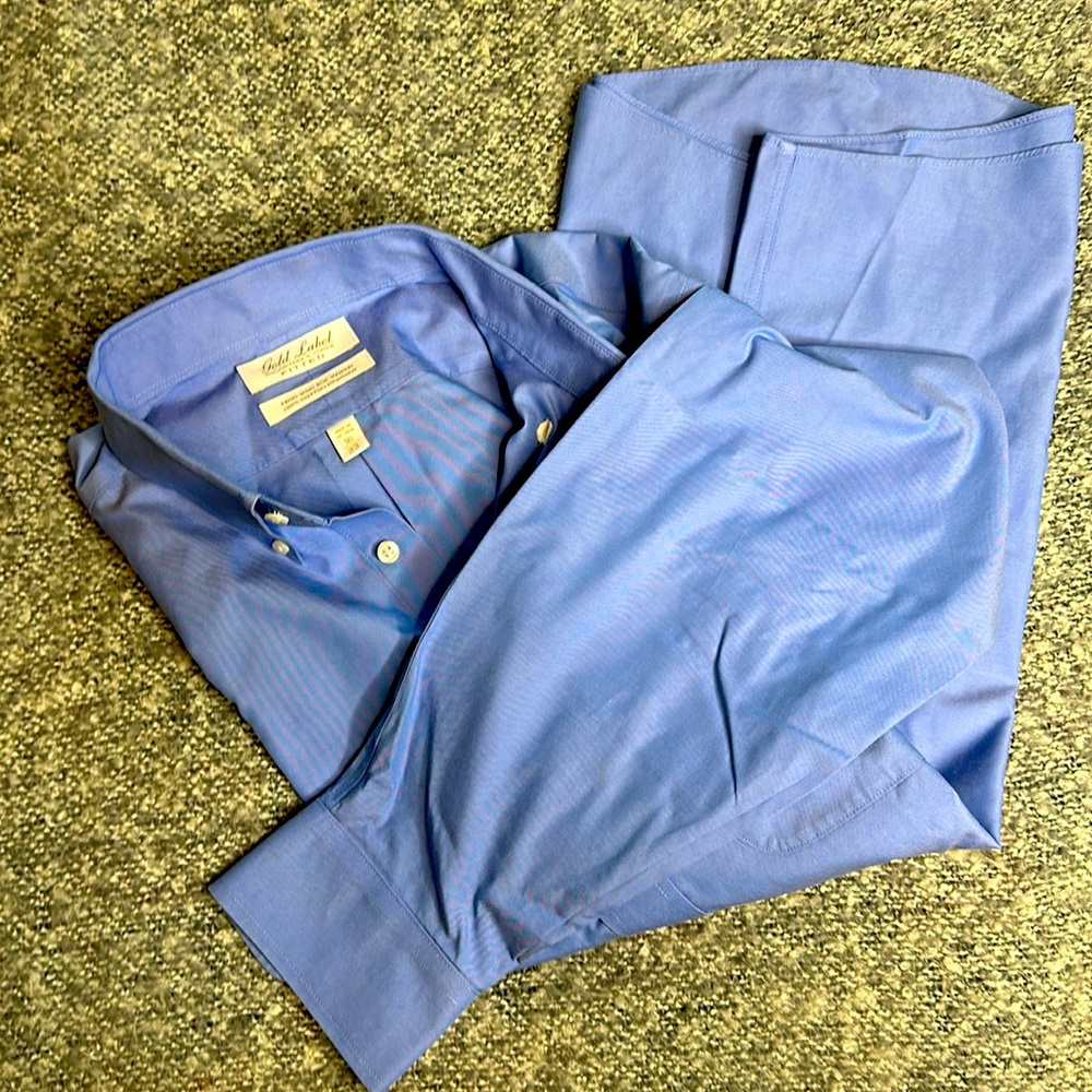 Roundtree & Yorke Gold Label Blue 16/33 Button down Collar Long Sleeve Shirt